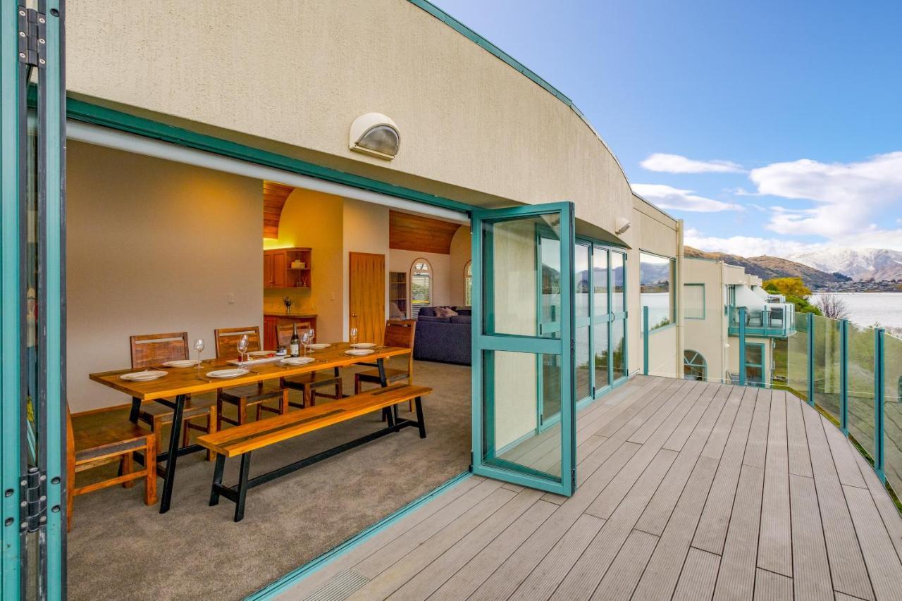 Huge Lakefront Delight - Queenstown Holiday Home Ngoại thất bức ảnh